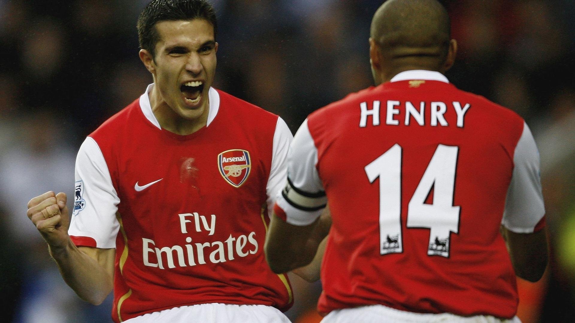 JIUYOU GAMING-C罗通过直播感谢全球粉丝长期支持，c罗直播带货